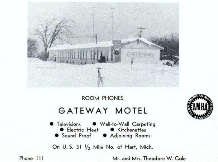 Gateway Motel - 1962 High School Yearbook Ad (newer photo)